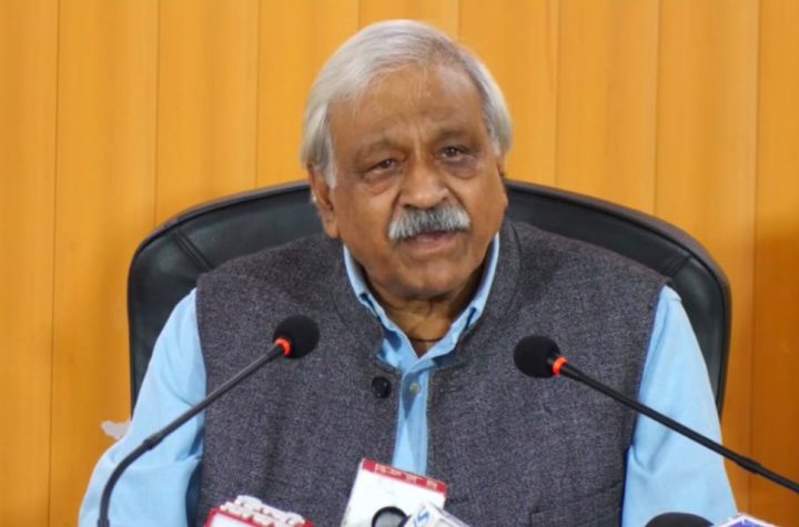 पर्वतीय गांवों में स्वास्थ्य-शिक्षा मजबूत होगी तो रुकेगा पलायन- दिनेश अग्रवाल