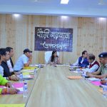 तीन चरणों में होगा खेल महाकुंभ, जिलाधिकारी ने तैयारियों की समीक्षा की