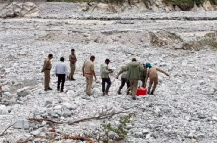 तमक नाले में लापता हवलदार पंकज की तलाश तेज, SDRF-NDRF समेत कई टीमें रेस्क्यू में जुटीं