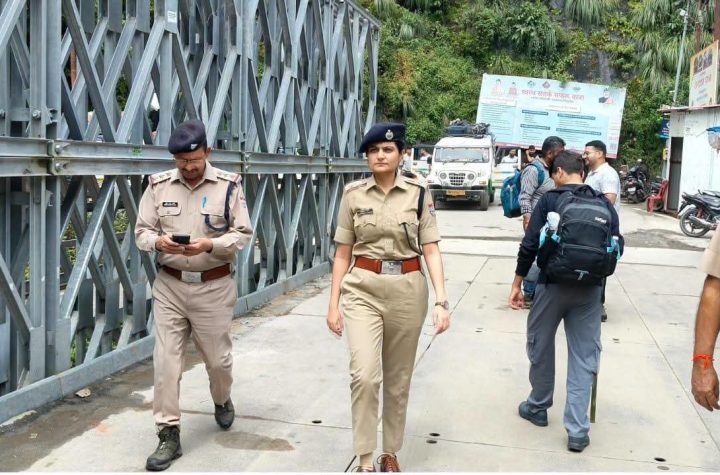 केदारनाथ यात्रा के दूसरे चरण की तैयारियों का एसपी ने लिया जायजा, रुद्रप्रयाग से गौरीकुंड तक किया निरीक्षण