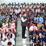 सीएम धामी ने विद्यार्थियों से किया सीधा संवाद, कहा—युवा ही देश और प्रदेश के भविष्य के निर्माता