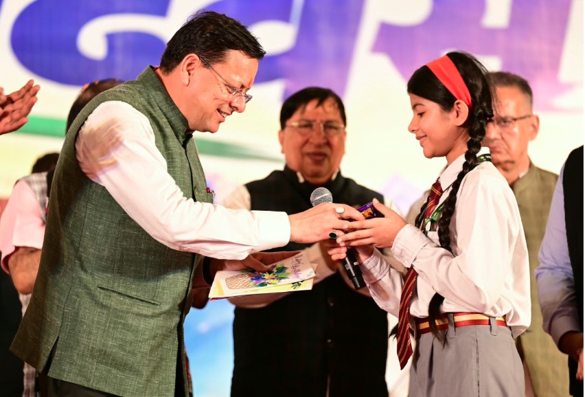 युवा शक्ति विकसित और आत्मनिर्भर उत्तराखण्ड के निर्माण की प्रमुख आधारशिला- मुख्यमंत्री