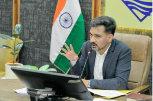 देहरादून की सड़कें होंगी गड्ढामुक्त, 15 सितंबर से युद्धस्तर पर शुरू होगा काम