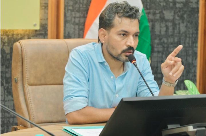 आर्थिक संसाधनों के अभाव में किसी भी बच्चे का उपचार नहीं होने दिया जाएगा प्रभावित- डीएम