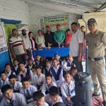 1098 पर कॉल करें, मुसीबत में बच्चों को मिलेगी मदद