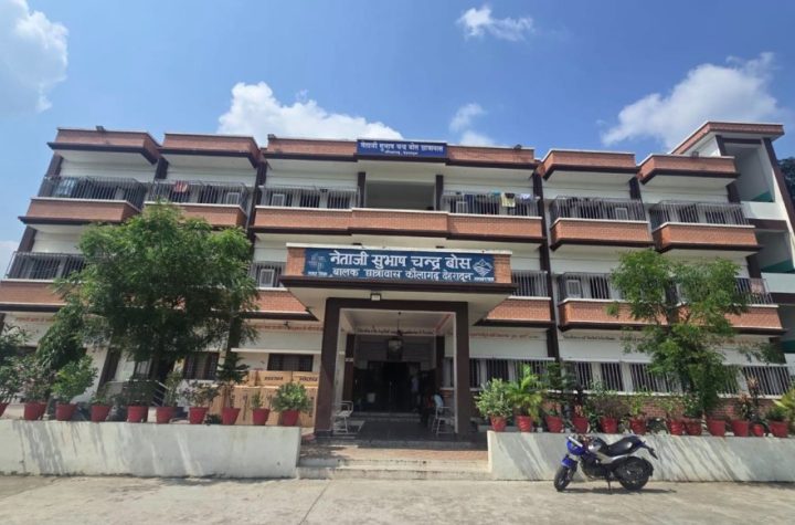 धामी सरकार की पहल से जरूरतमंद बच्चों के लिए संवर रहा सुरक्षित आशियाना