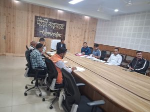 एसआईआर को लेकर राजनीतिक दलों के प्रतिनिधियों के साथ बैठक