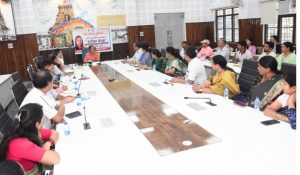 ‘कैबिनेट मंत्री रेखा आर्या ने आंगन का मिलन’ कार्यक्रम की तैयारियों को लेकर की समीक्षा बैठक