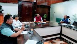 योजनाओं की प्रगति के साथ आमजन को मिल रहे लाभ का भी करें आंकलन- मुख्य सचिव