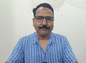 नैनीताल में निजी स्कूलों की मनमानी पर शिक्षा विभाग का शिकंजा, अभिभावकों को लौटाए गए 39 लाख रुपये से अधिक