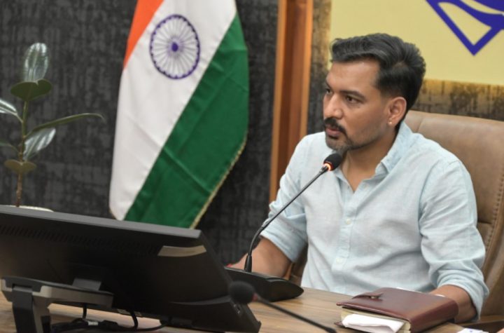 देहरादून में वृद्धावस्था पेंशन से वंचित बुजुर्गों के लिए चलेगा विशेष अभियान, 30 सितंबर तक होंगे आवेदन