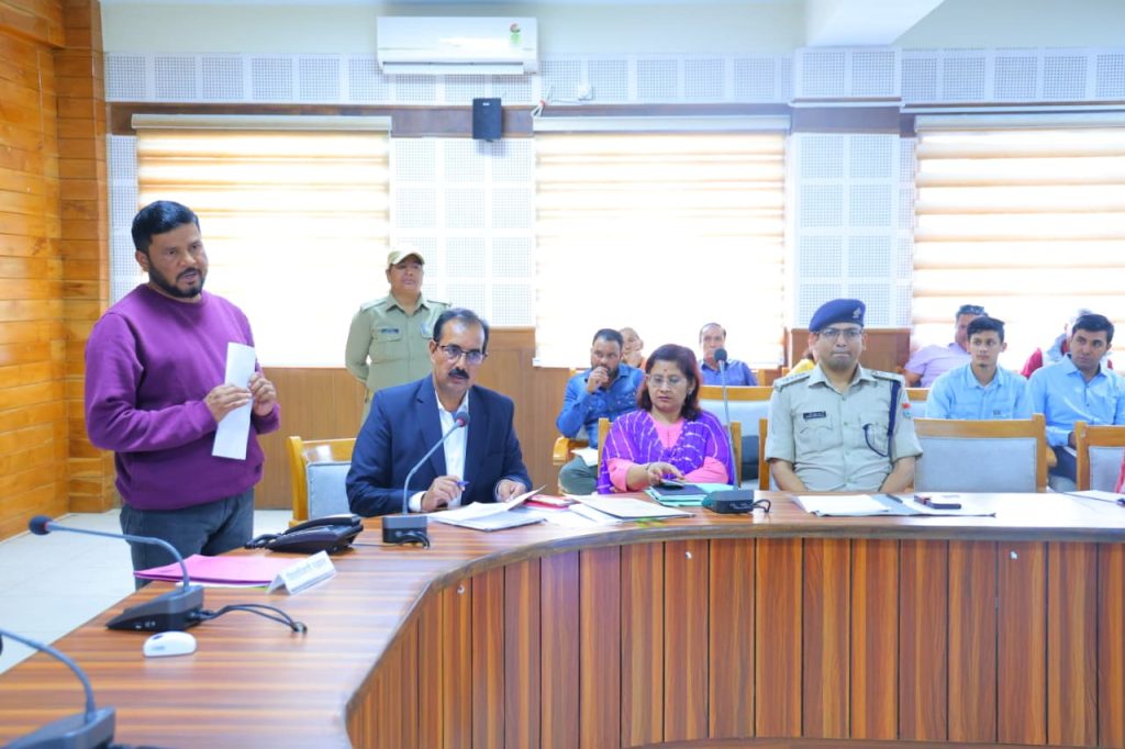 जनता दरबार में पहुंचे 22 जनप्रकरणों पर त्वरित कार्रवाई, अधिकारियों को समयबद्ध निस्तारण के निर्देश
