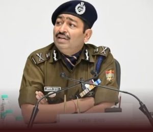पूर्व DGP अशोक कुमार को हाईकोर्ट में देना पड़ा इस्तीफे का भरोसा, 3 हफ्ते में छोड़ेंगे VC पद