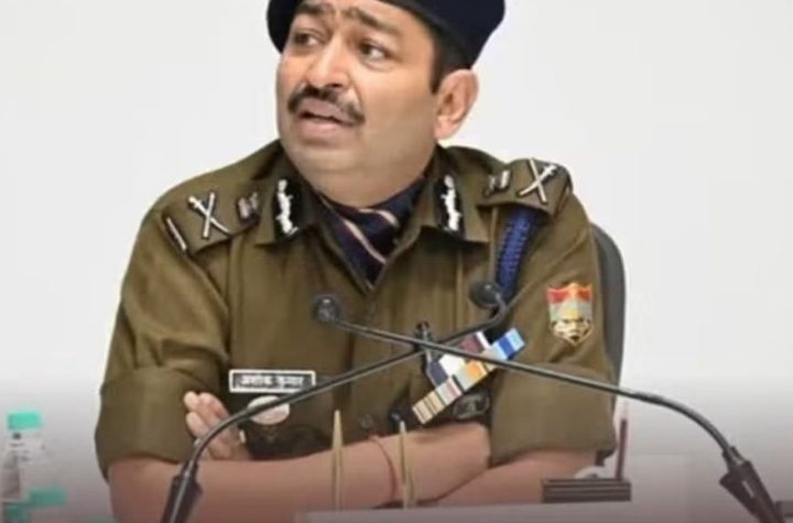 पूर्व DGP अशोक कुमार को हाईकोर्ट में देना पड़ा इस्तीफे का भरोसा, 3 हफ्ते में छोड़ेंगे VC पद