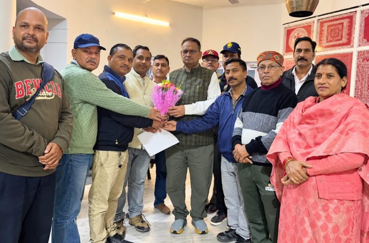 आपदा प्रभावित क्षेत्र मसंदावाला के लिए जारी हुए 43 लाख, ग्रामीणों ने जताया मंत्री गणेश जोशी का आभार