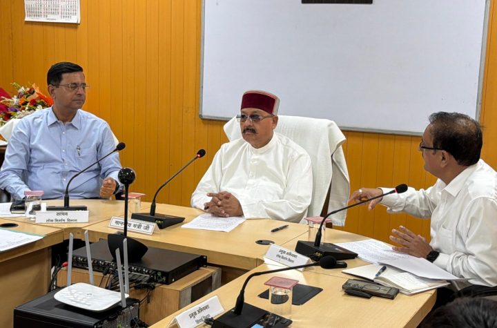 उत्तराखंड में क्षतिग्रस्त सड़कों की मरम्मत के लिए 461.87 करोड़ की जरूरत: सतपाल महाराज