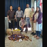 देहरादून के नकरौंदा स्थित होटल/होमस्टे में आबकारी विभाग की छापेमारी, शराब की बड़ी खेप बरामद
