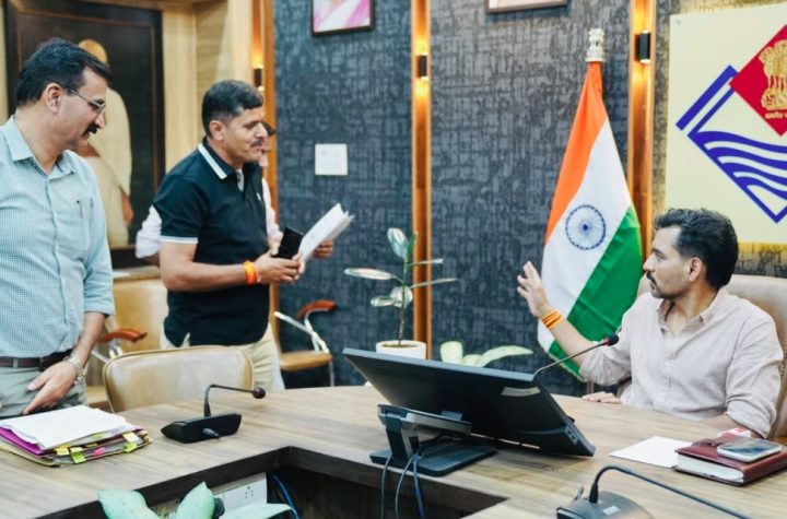 बुक्सा जनजाति बहुल गांवों को शत-प्रतिशत योजनाओं से आच्छादित करने के निर्देश