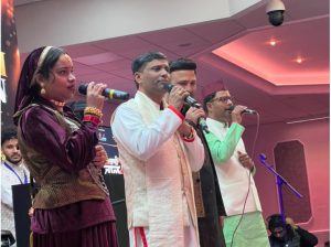 बर्मिंघम में रह रहे प्रवासी उत्तराखण्डवासी खूब झूमे उत्तराखण्ड के लोक गीतों पर