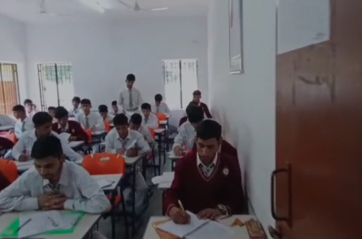 छात्रावासों में डिजिटल क्लासरूम और आधुनिक लाइब्रेरी से हाईटेक होगी शिक्षा
